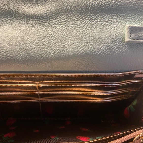 Betsy Johnson small shoulder bag - Picture 13 of 13